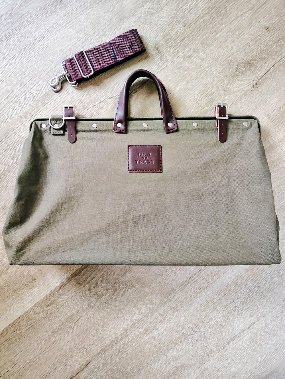 Line of Trade Canvas Weekender Bag in Olive Color